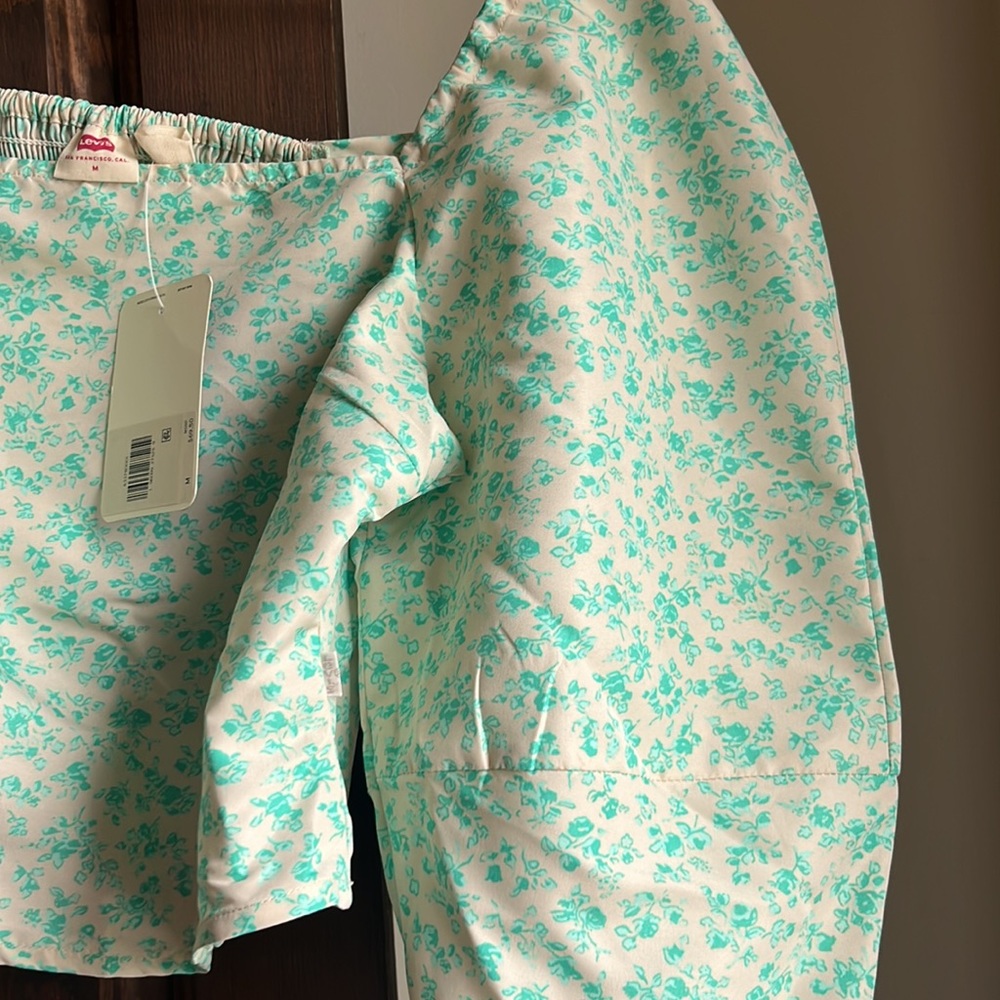 Levi’s The Statement Blouse Ditsy Floral Print Puff Sleeve - Picture 6 of 6